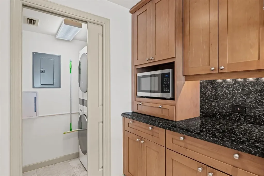 24 Tidy Island Boulevard Bradenton FL 34210