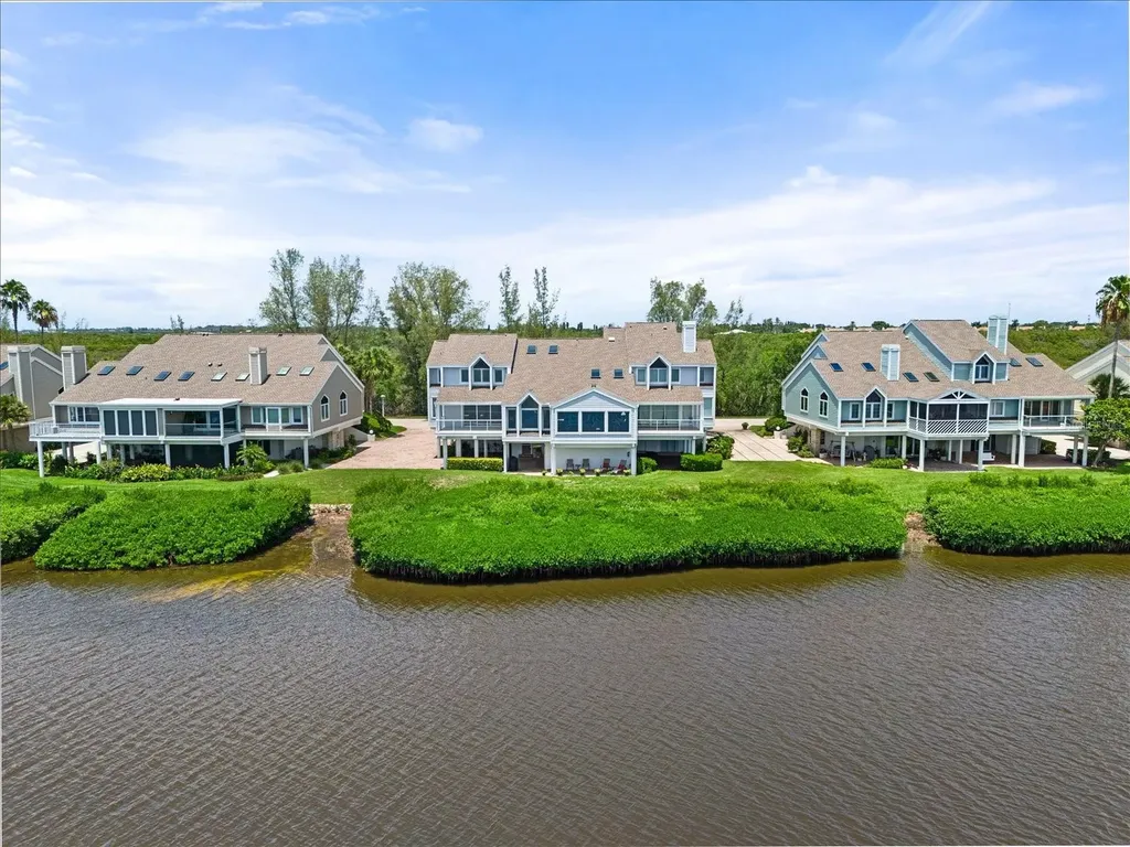 24 Tidy Island Boulevard Bradenton FL 34210