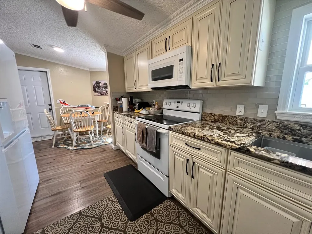 2233 Brookwood Drive Englewood FL 34224