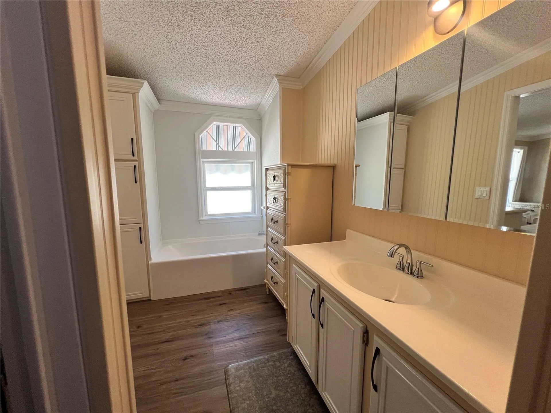 2233 Brookwood Drive Englewood FL 34224