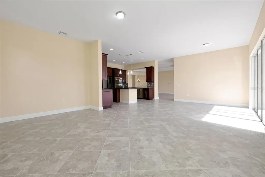 870 Spinnaker Way Kissimmee FL 34746