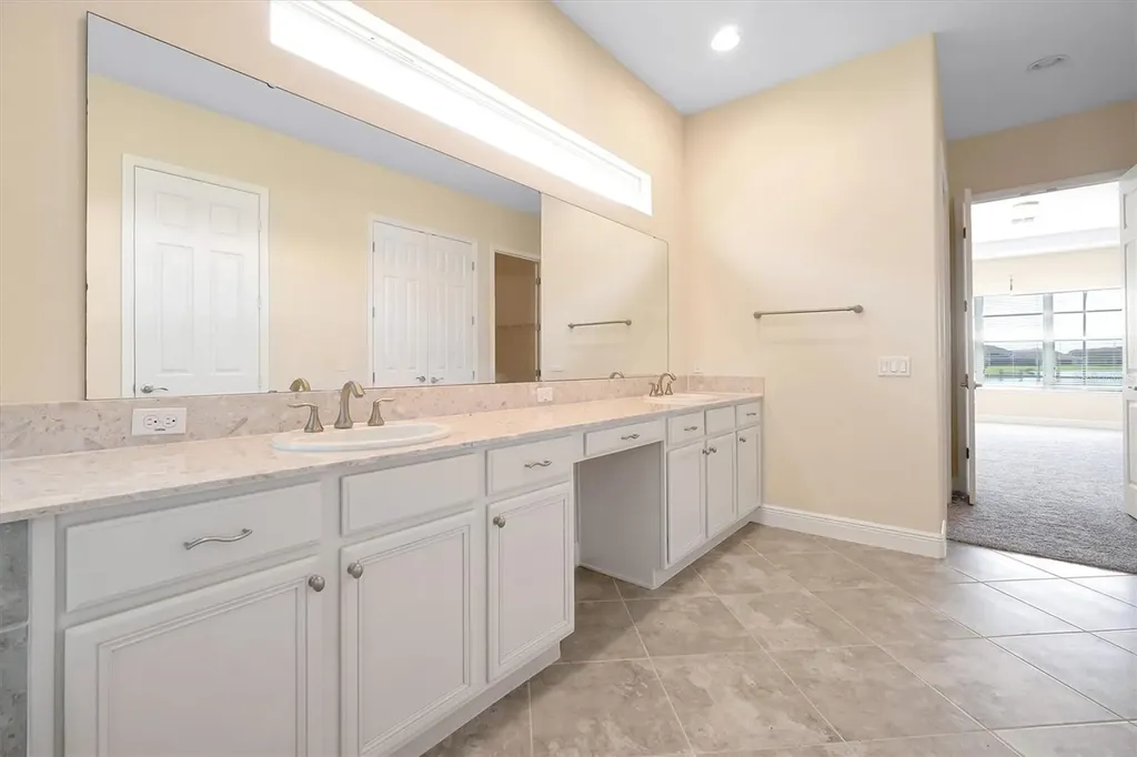 870 Spinnaker Way Kissimmee FL 34746