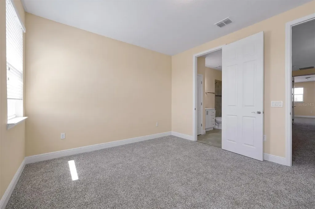 870 Spinnaker Way Kissimmee FL 34746
