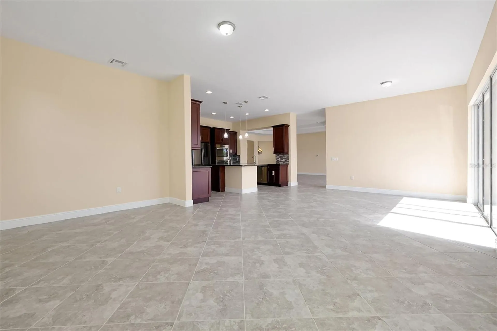 870 Spinnaker Way Kissimmee FL 34746