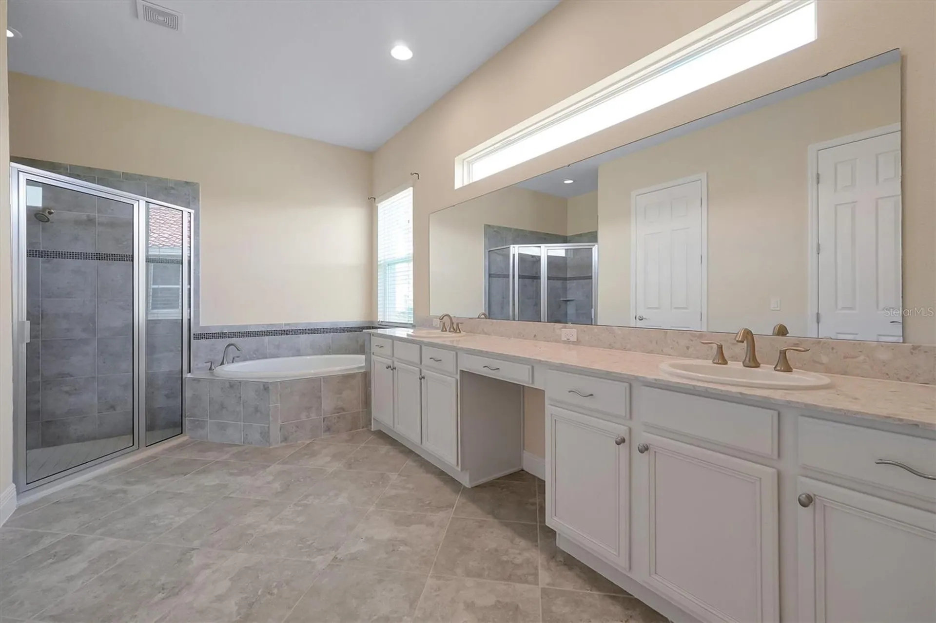 870 Spinnaker Way Kissimmee FL 34746