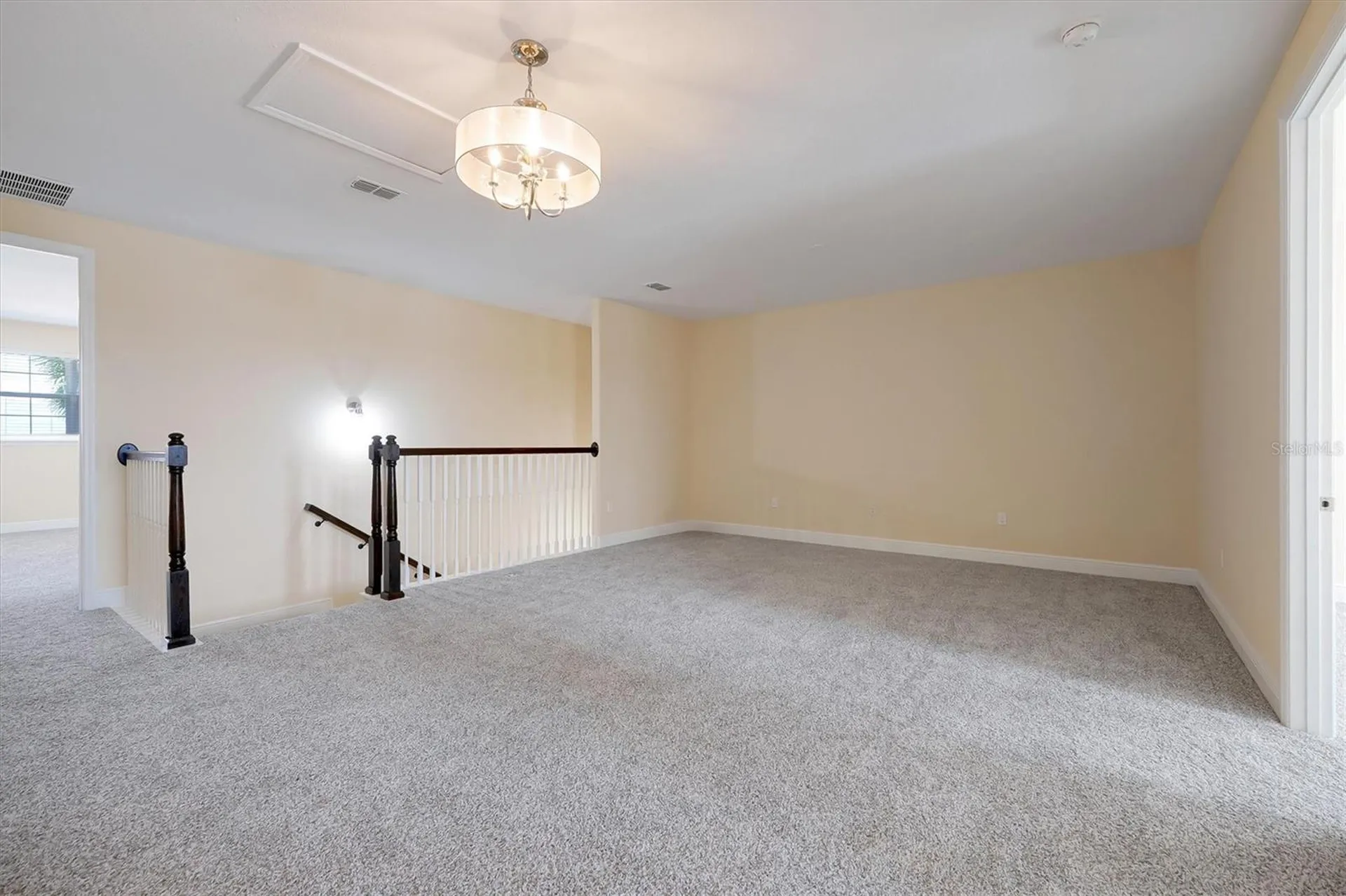 870 Spinnaker Way Kissimmee FL 34746