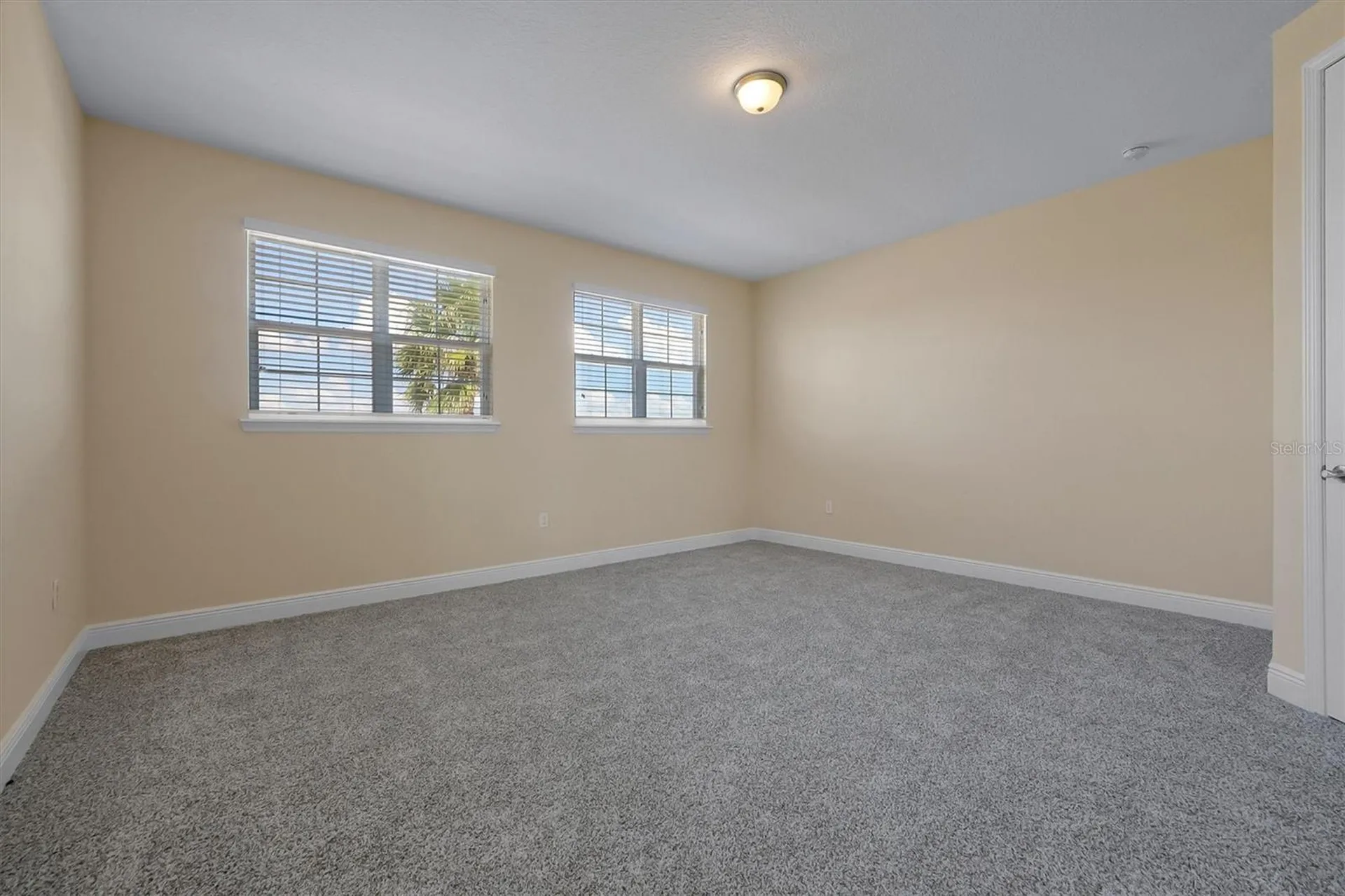 870 Spinnaker Way Kissimmee FL 34746