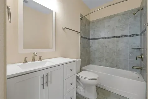 870 Spinnaker Way Kissimmee FL 34746