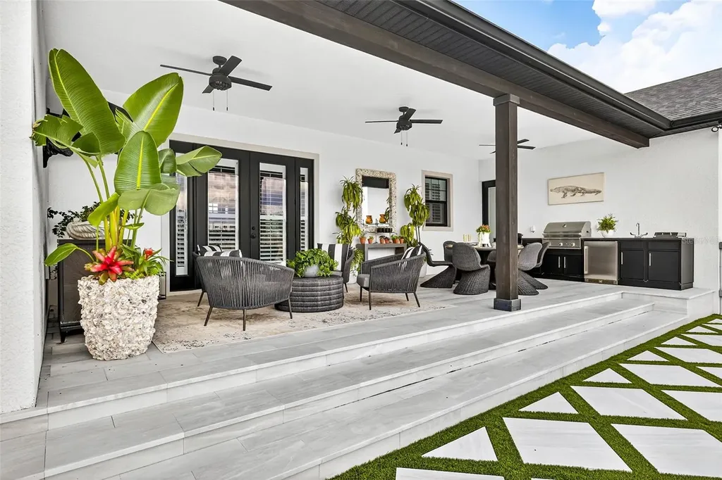 32831 3rd Avenue San Antonio FL 33576