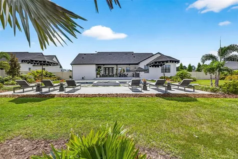 32831 3rd Avenue San Antonio FL 33576