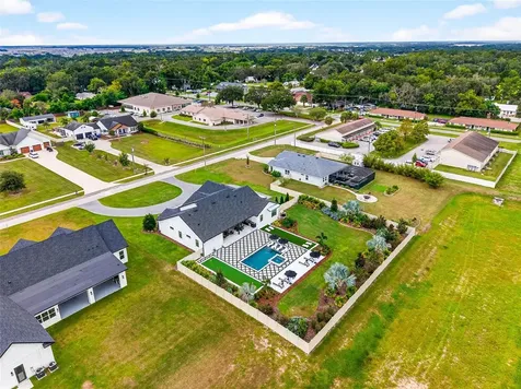32831 3rd Avenue San Antonio FL 33576
