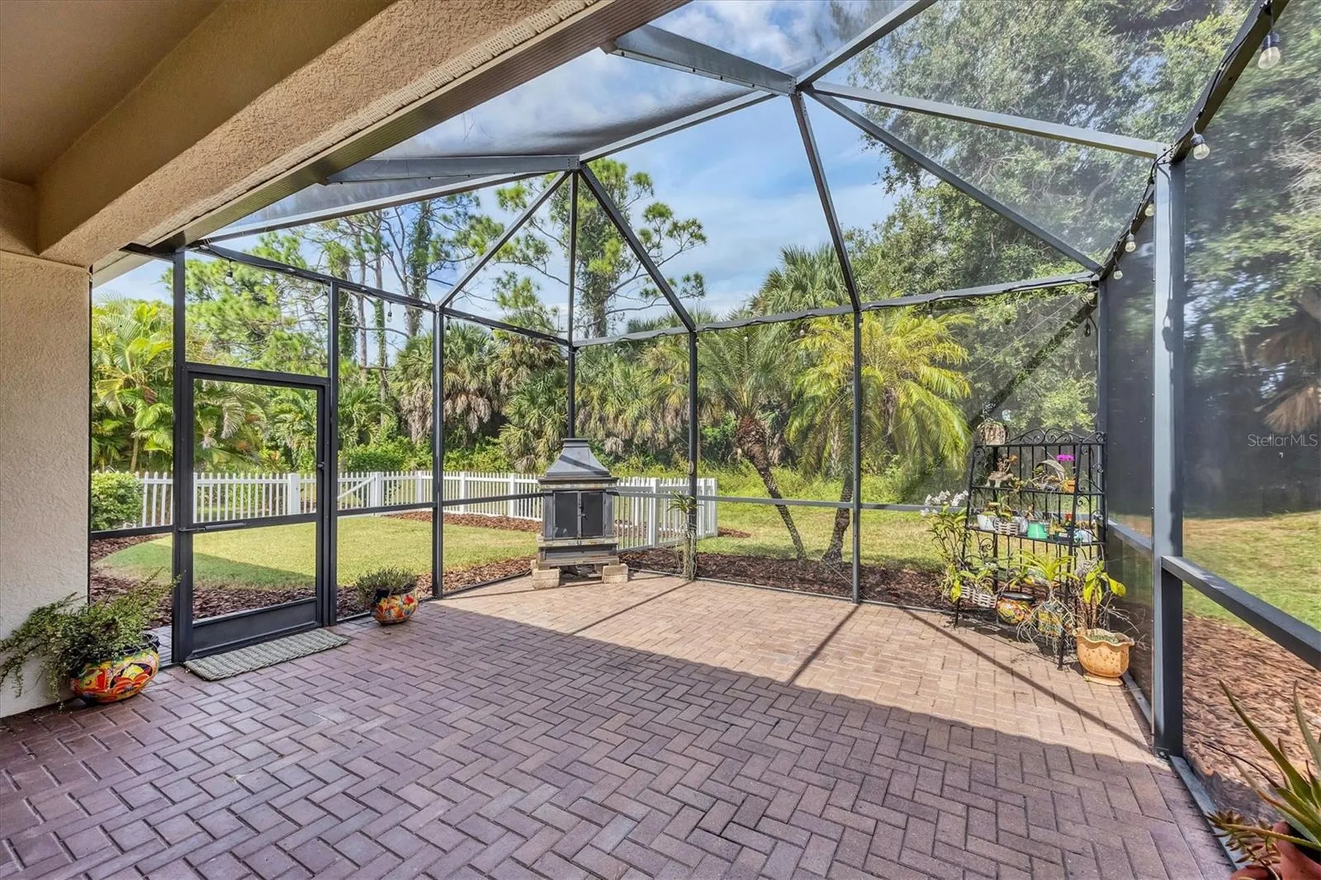 1966 Mesic Hammock Way Venice FL 34292