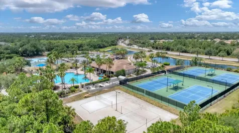 1966 Mesic Hammock Way Venice FL 34292