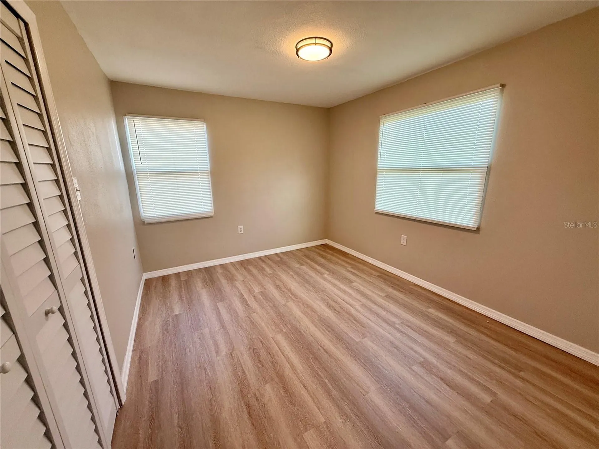 2769 L B Mcleod Road Orlando FL 32805