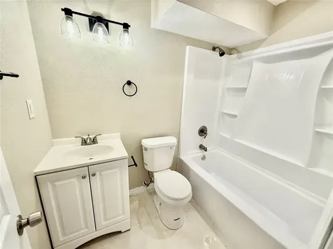 2769 L B Mcleod Road Orlando FL 32805