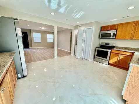 2769 L B Mcleod Road Orlando FL 32805