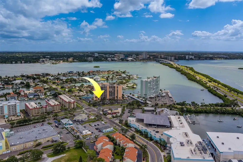 51 Island Way Clearwater Beach FL 33767