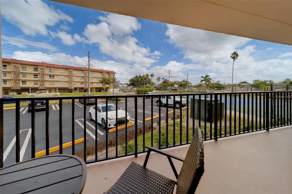 51 Island Way Clearwater Beach FL 33767
