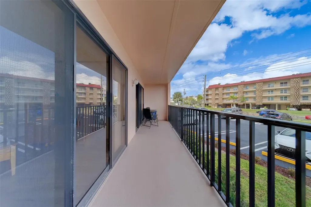 51 Island Way Clearwater Beach FL 33767