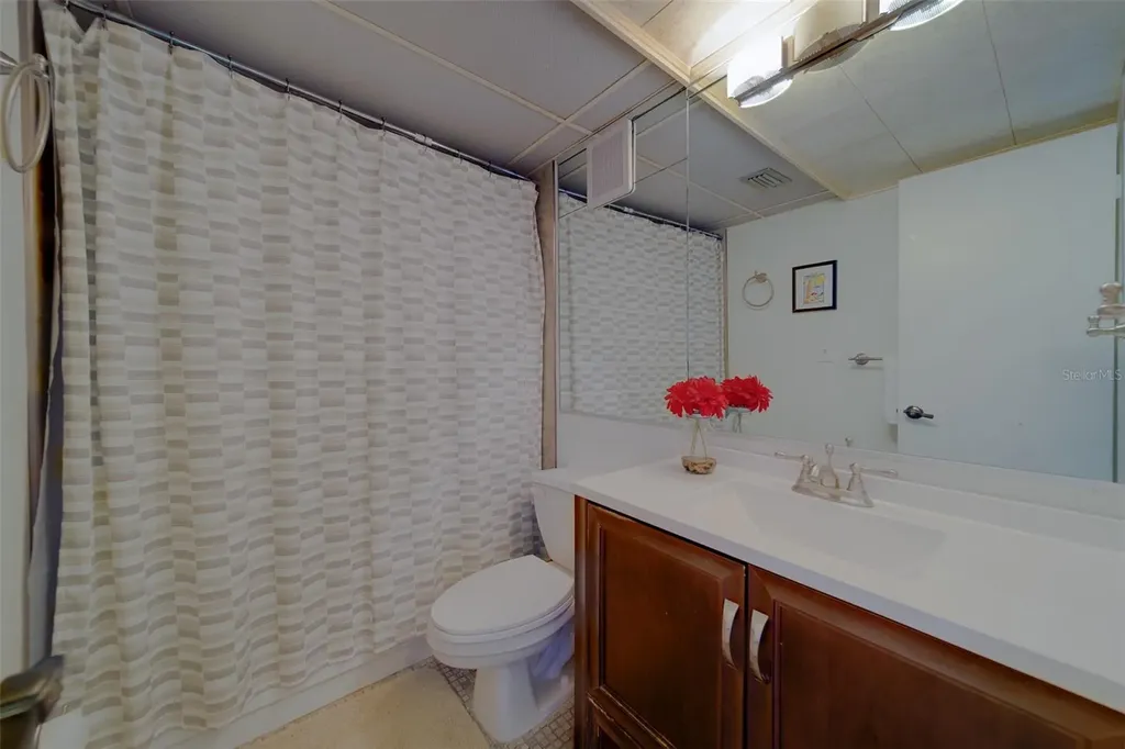51 Island Way Clearwater Beach FL 33767