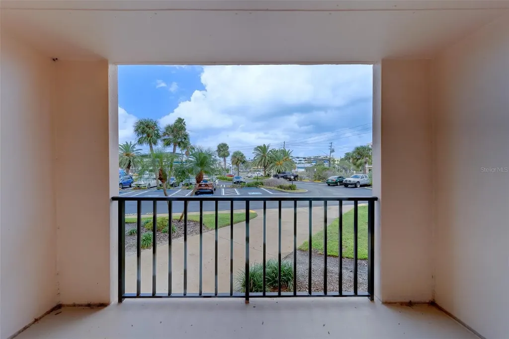 51 Island Way Clearwater Beach FL 33767