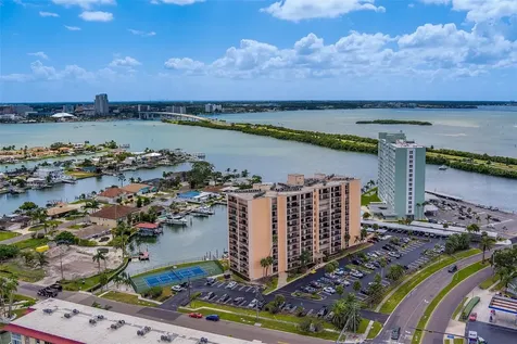 51 Island Way Clearwater Beach FL 33767