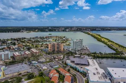 51 Island Way Clearwater Beach FL 33767
