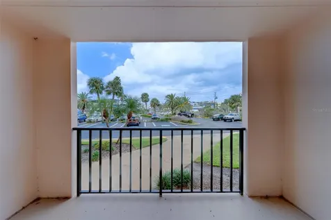 51 Island Way Clearwater Beach FL 33767