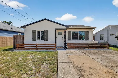1324 40th Street S St Petersburg FL 33711
