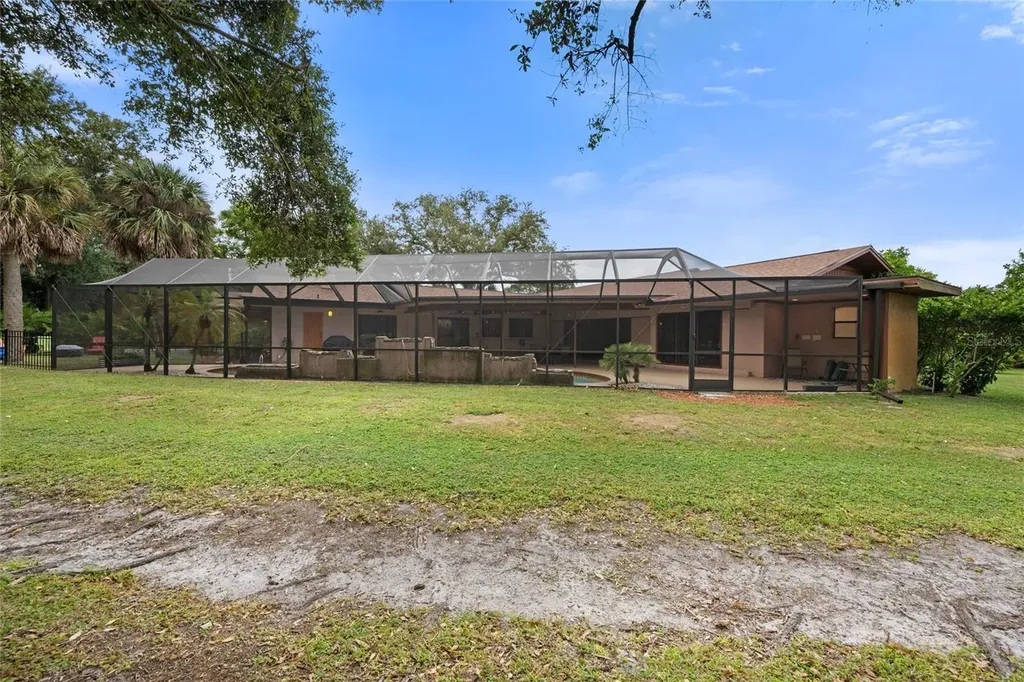 2674 Concorde Court Clearwater FL 33761
