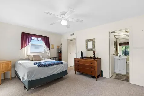 1802 Bedford Lane Sun City Center FL 33573
