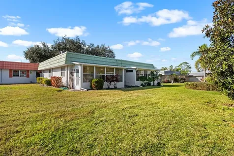 1802 Bedford Lane Sun City Center FL 33573