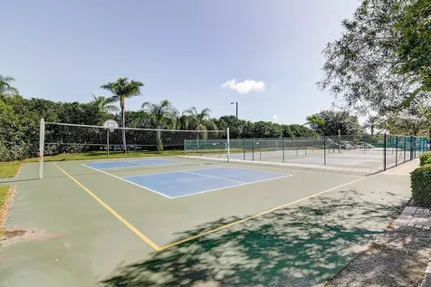 1802 Bedford Lane Sun City Center FL 33573