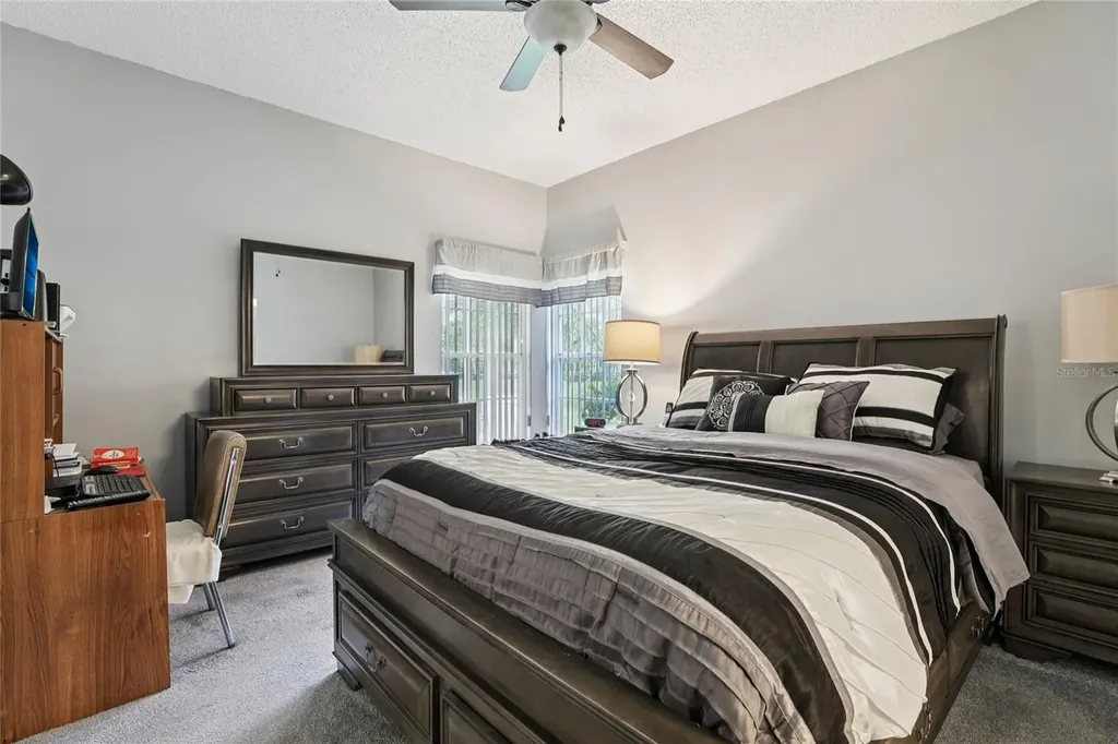 11624 Peach Grove Lane Orlando FL 32821