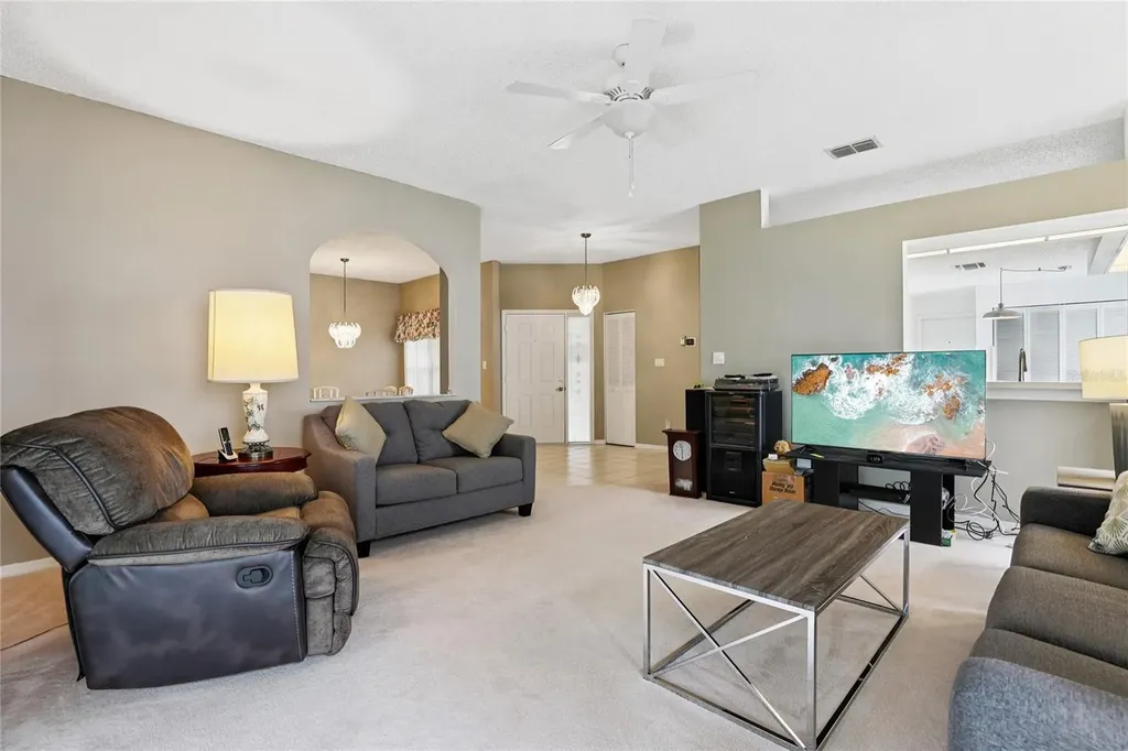 11624 Peach Grove Lane Orlando FL 32821