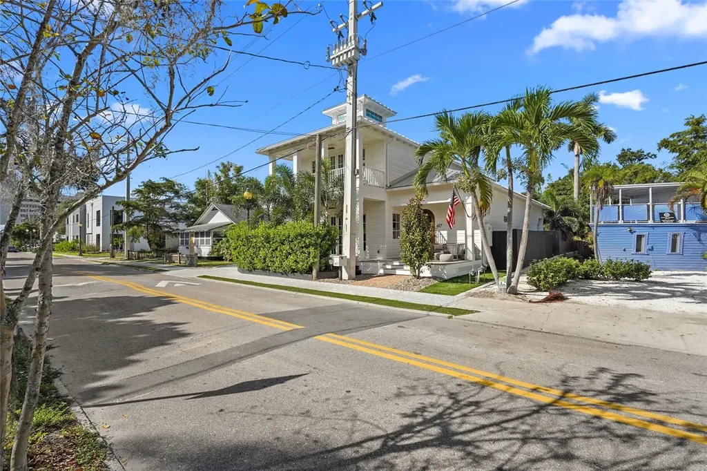 417 N Osprey Avenue Sarasota FL 34236