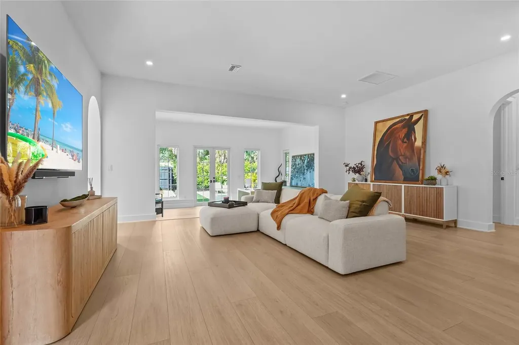 417 N Osprey Avenue Sarasota FL 34236