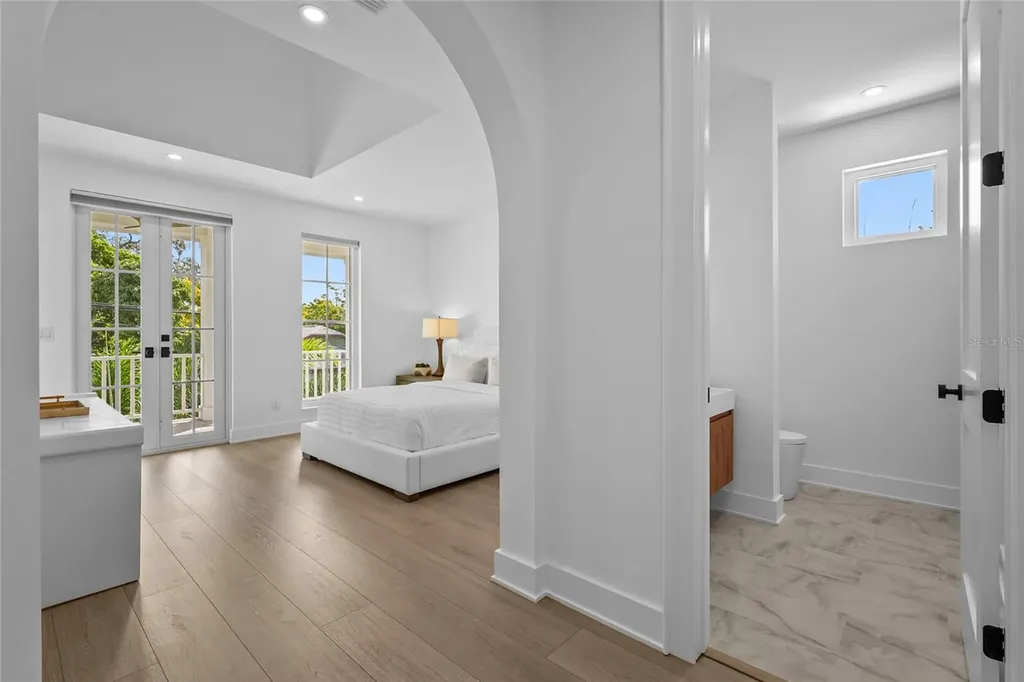 417 N Osprey Avenue Sarasota FL 34236