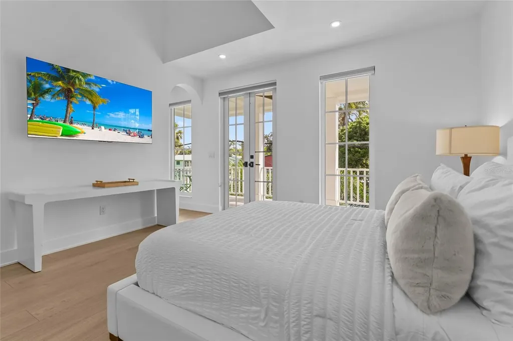 417 N Osprey Avenue Sarasota FL 34236