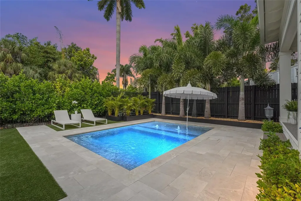 417 N Osprey Avenue Sarasota FL 34236