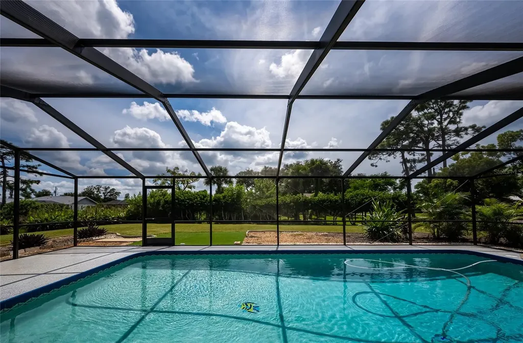 158 Hourglass Drive Venice FL 34293