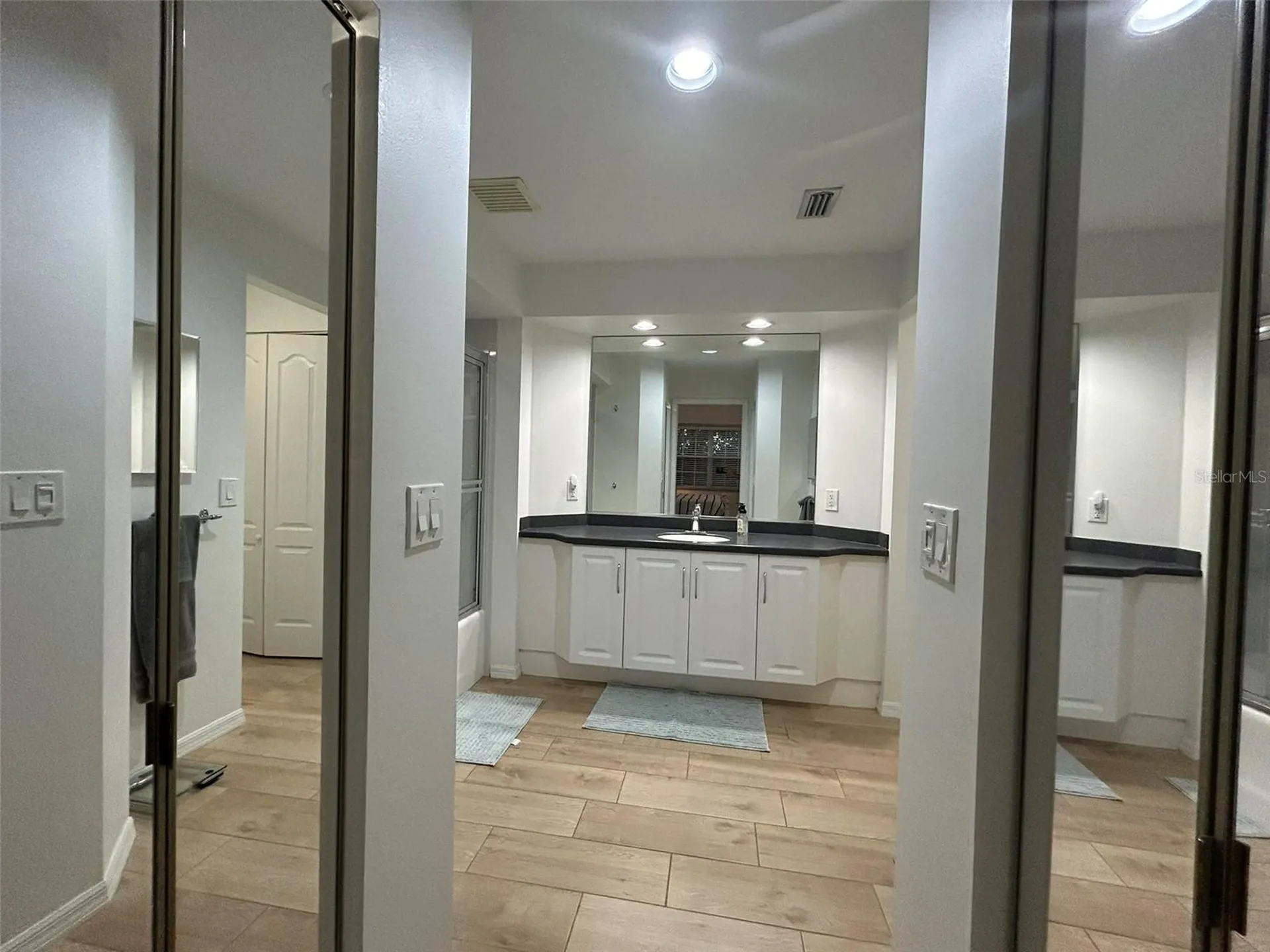 3803 54th Drive W Bradenton FL 34210
