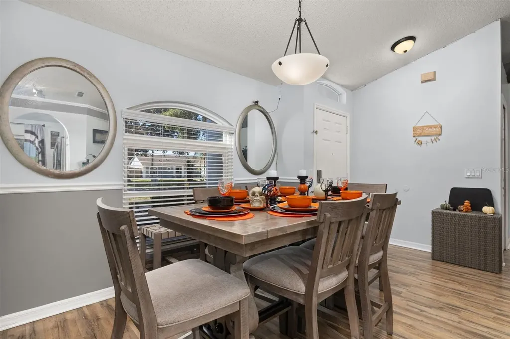 428 Bent Oak Loop Davenport FL 33837