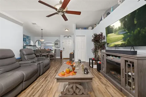 428 Bent Oak Loop Davenport FL 33837
