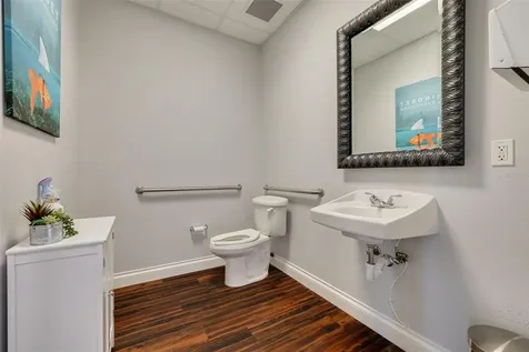 1033 W Bay Drive Largo FL 33770