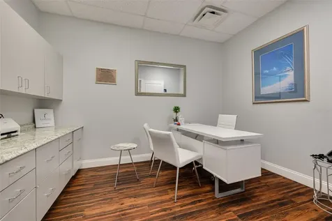 1033 W Bay Drive Largo FL 33770