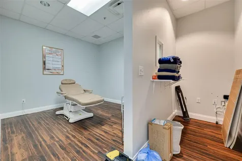 1033 W Bay Drive Largo FL 33770