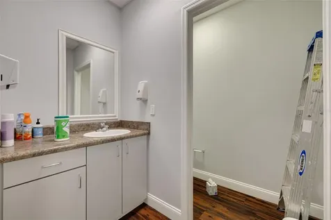 1033 W Bay Drive Largo FL 33770