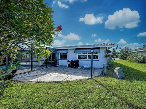 7 Old Trail Road Englewood FL 34223