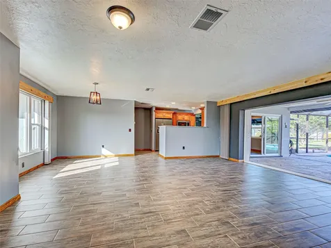 7 Old Trail Road Englewood FL 34223